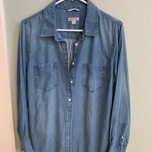 Long sleeve jean shirt